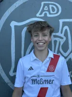 Max E.